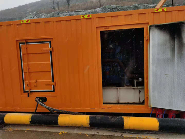 长沙发电车出租-应急柴油发电机组选什么样的比较好？