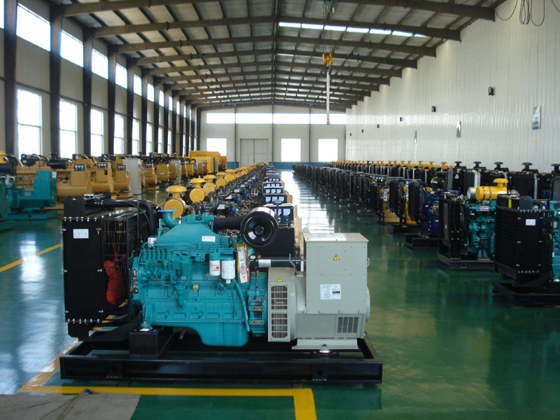 长沙租赁发电机-柴油发电机组冒蓝烟、冒黑烟、冒白烟故障分析