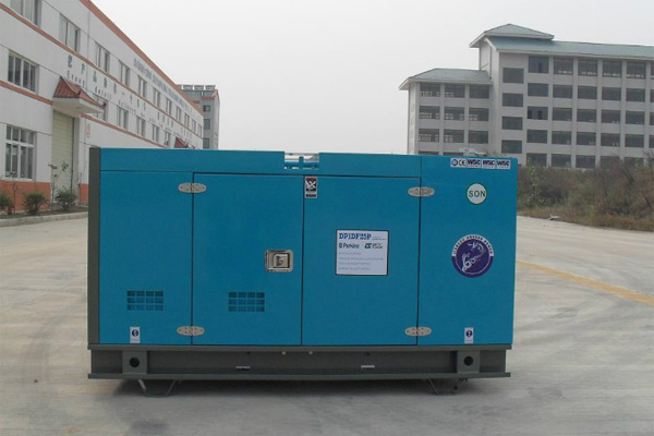 长沙发电机租赁发电机组的换季保养注意事项