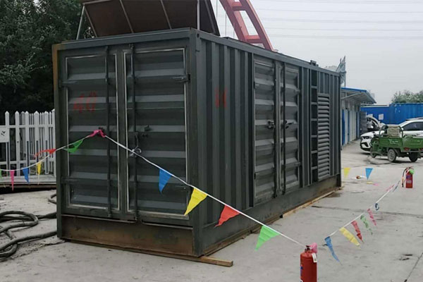 长沙发电机租赁空气滤清器多久更换一次？