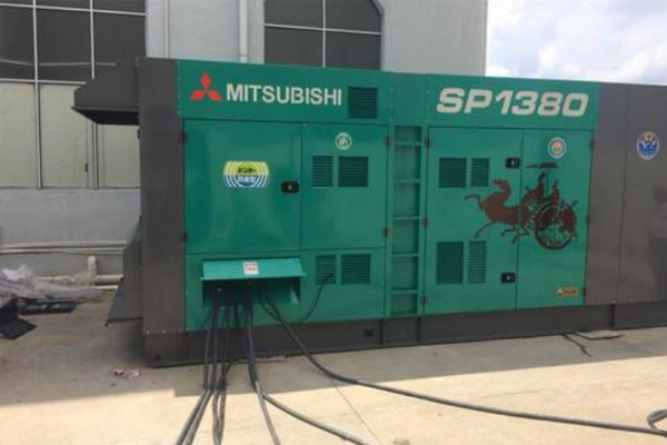 长沙为什么有些柴油发电机组的输出电压可以调节？