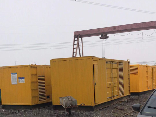 长沙100kw柴油发电机组每小时油耗？